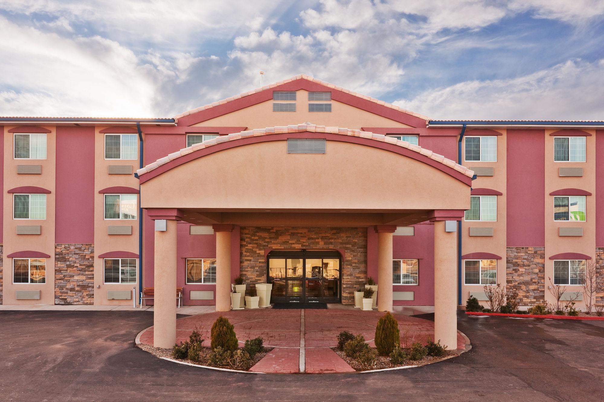 Holiday Inn Express Santa Rosa By Ihg Buitenkant foto