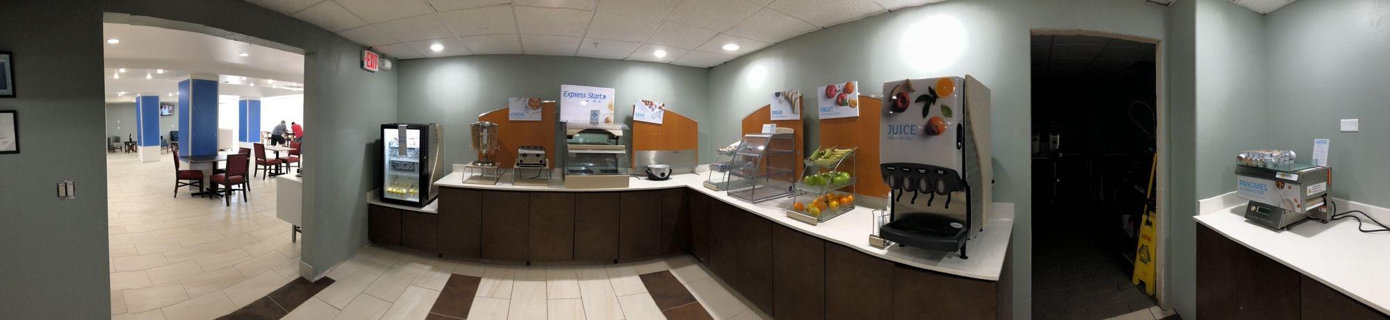 Holiday Inn Express Santa Rosa By Ihg Buitenkant foto